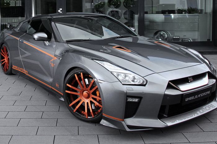 Nissan GT-R 'CrankZilla' dengan pelek khusus