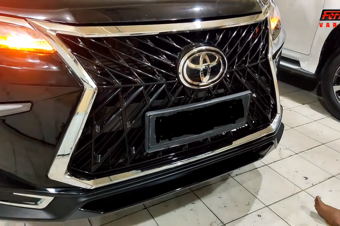 Toyota Fortuner VRZ pakai body kit ala Lexus 