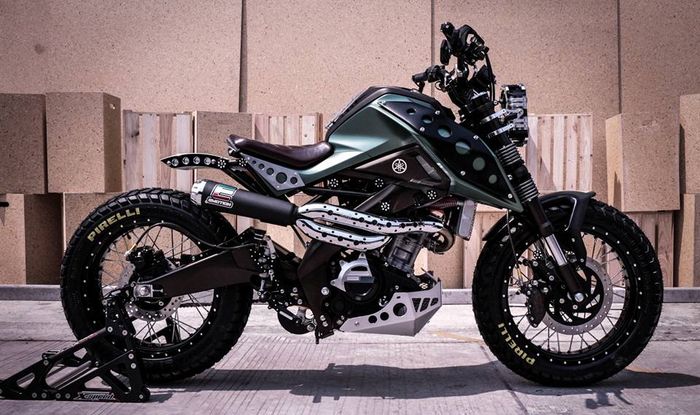 Yamaha M-Slaz custom scrambler besutan X-Speed