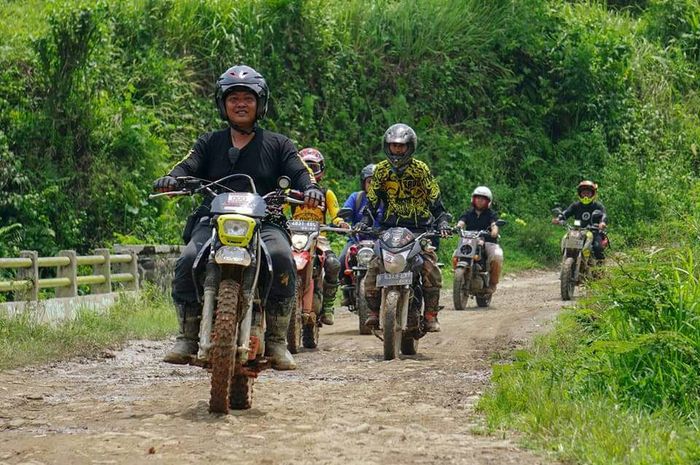 Berbagai macam jenis kendaraan mengikuti acara WCAB, bahkan matik pun ikut serta