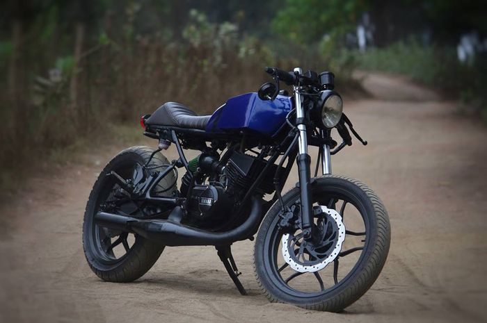 Yamaha RX135 berubah jadi cafe racer 