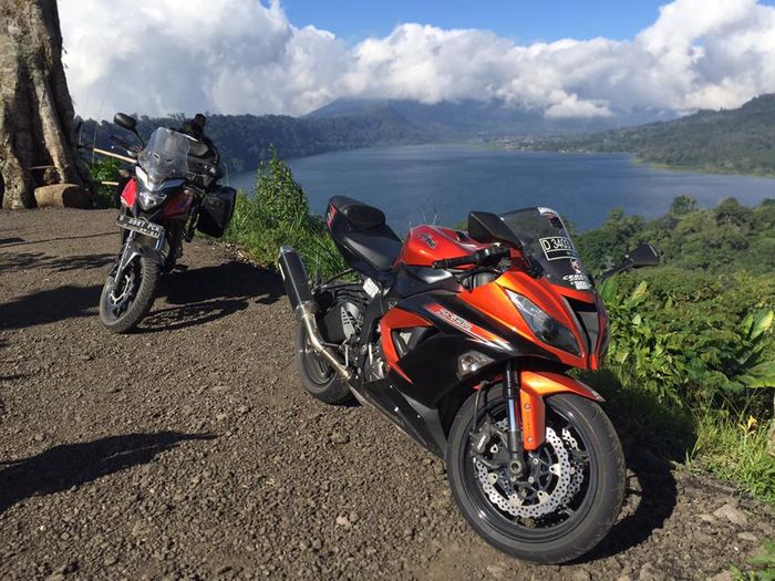 Kawasaki ZX-6R Honda CB500X