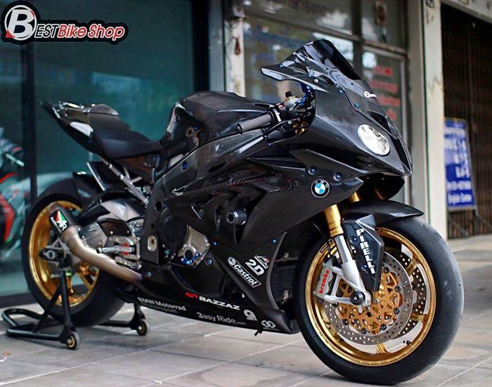 Mirip sama motor tes MotoGP kan?