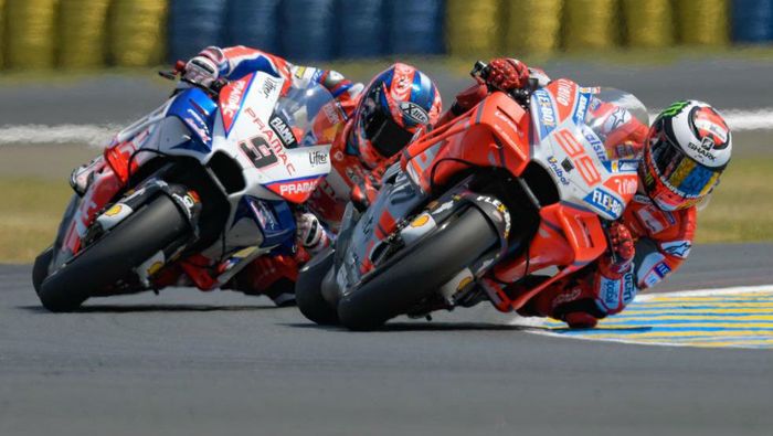 Danilo Petrucci dan Jorge Lorenzo