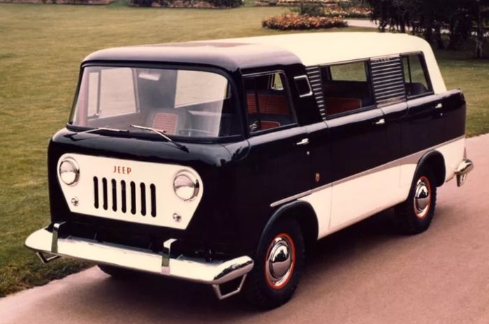 Jeep FC dalam bentuk van