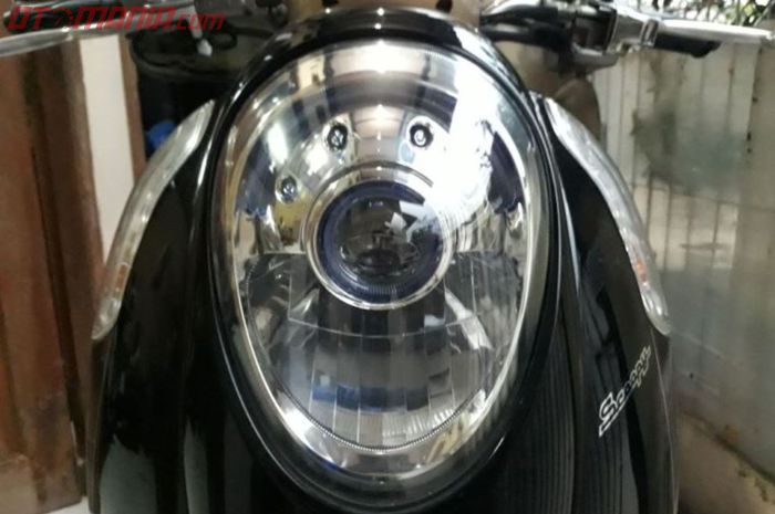 Ilustrasi headlamp motor