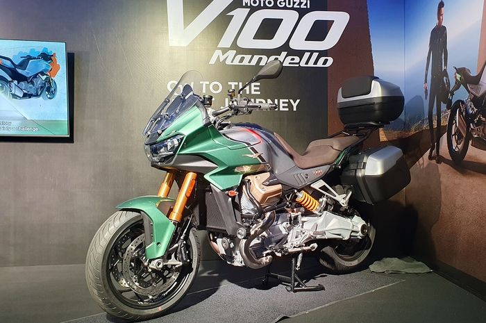 OTOMOTIF Group menyaksikan secara langsung peluncurkan Moto Guzzi V100 Mandello untuk wilayah Asia Pasifik di Malaysia