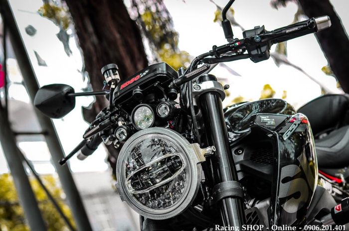 Headlamp Suzuki GSX-S150 ini diganti dengan model bulat