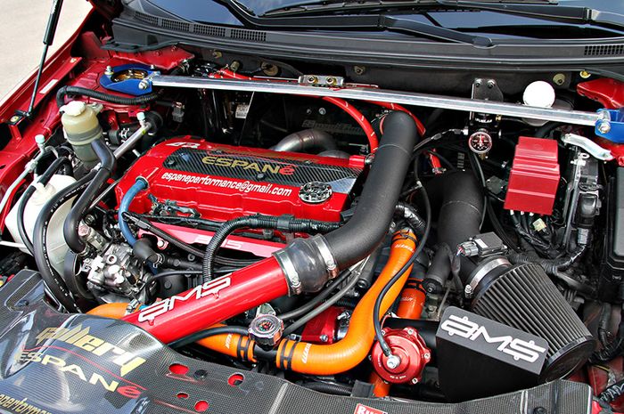 Modifikasi mesin Mitsubishi Evo X yang sudah kena upgrade