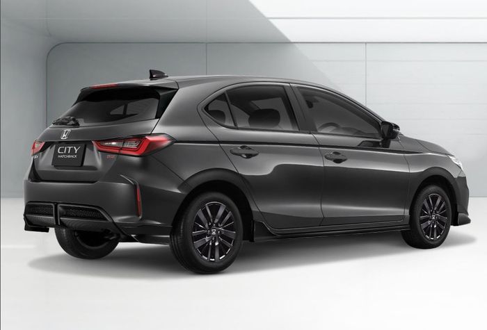 Honda City Hatchback RS pasang aksesori Modulo