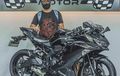 Keluar Diler Langsung Ninja ZX-25R Dapat Modif Tipis-tipis dari Layz Motor