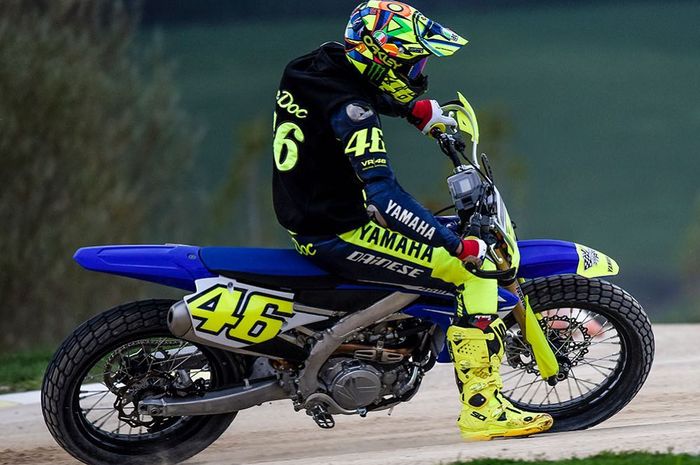 Valentino Rossi di sirkuit pribadinya