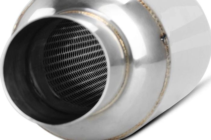 Ilustrasi Knalpot Racing Aftermarket