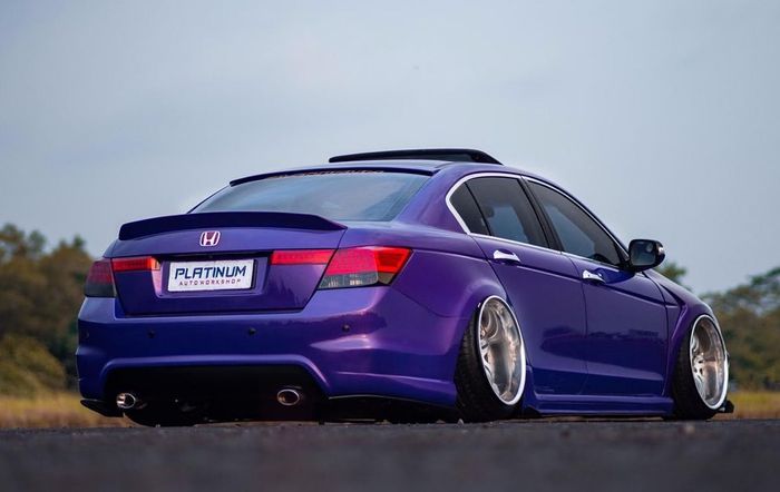 Tampilan belakang modifikasi Honda Accord