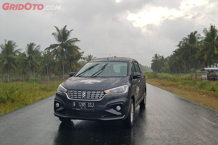 di Indonesia Suzuki All New Ertiga hadir dengan mesin bensin