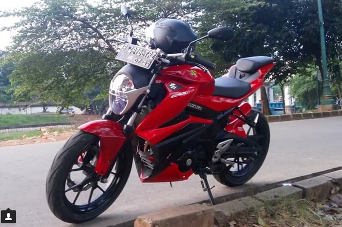 Suzuki GSX-S dengan Ducati look