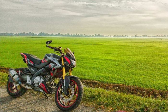 Garpu depan pakai punya Honda CB190R