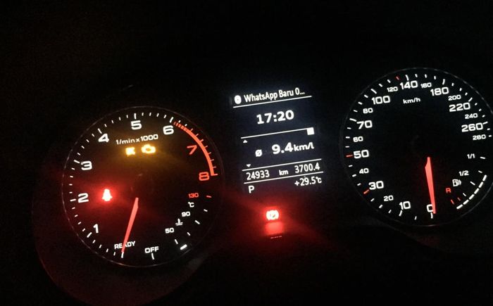 Menggunakan Pertamax Turbo, rata-rata konsumsi bahan bakar Audi A3 Sportback sebesar 9,4 km/liter 