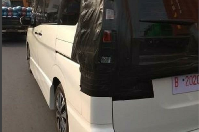 Spyshoot All New Nissan Serena