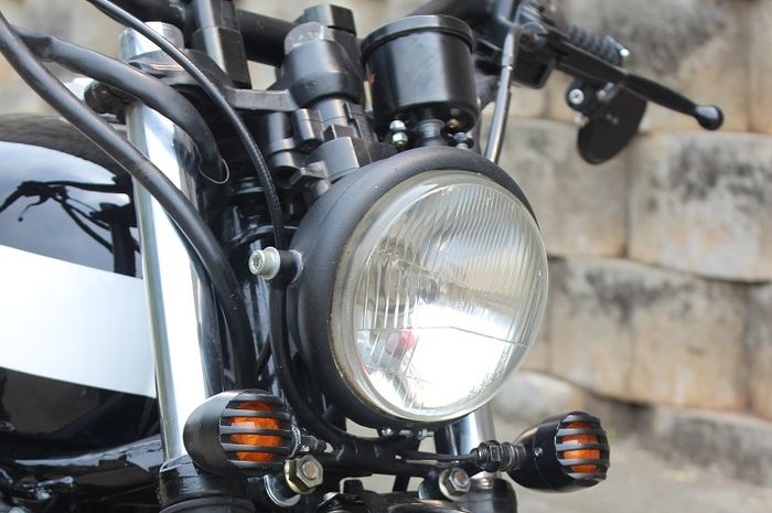Banyak sebab bikin headlamp meleleh  