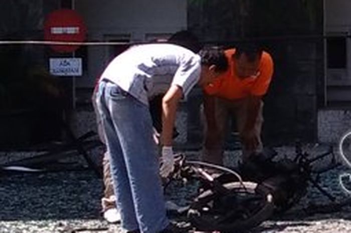 Motor pelaku bom Surabaya