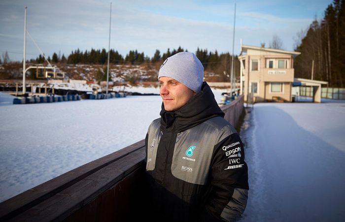 Enggak disangka, Valtteri Bottas pernah belajar montir mobil
