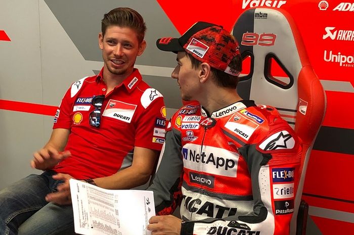 Casey Stoner menanggapi soal kabar Jorge Lorenzo hengkang ke Honda