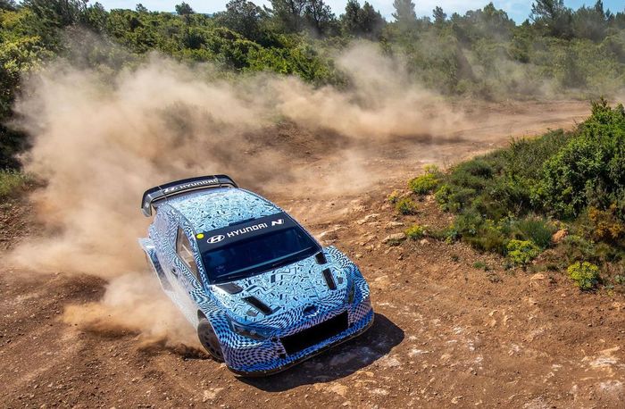 Mobil reli hybrid Hyundai i20 N Rally1 terus diuji coba menjelang dimulainya misum WRC 2022