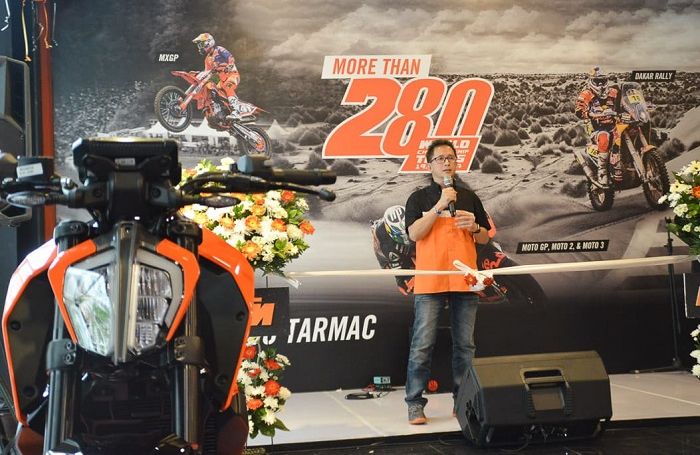 Acara launching diler baru KTM di Grand Galaxy Park, Bekasi