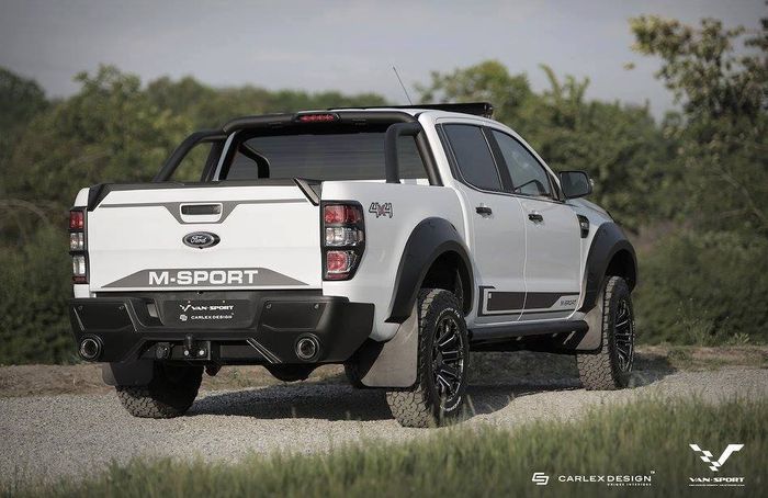 Tampilan belakang modifikasi Ford Ranger sangar