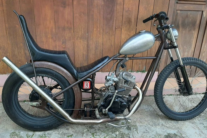 Honda Mega Pro custom ala skinny chopper