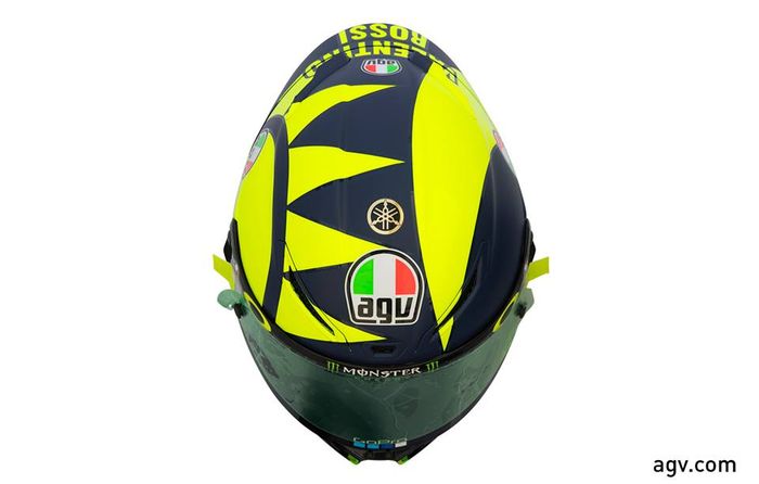 Tampak sisi atas helm AGV PistaGP R yang diperkenalkan Valentino Rossi hari Kamis (15/3/2018)
