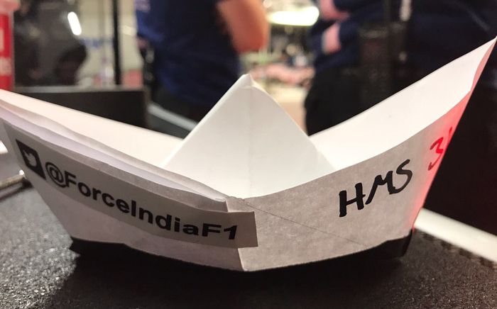 Bentuk perahu bikinan tim Force India ini sering dibuat anak-anak kecil termasuk di Indonesia