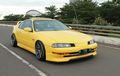 Honda Prelude Si Menguning Ala Spoon, Body Custom, Pelek Rata Fender