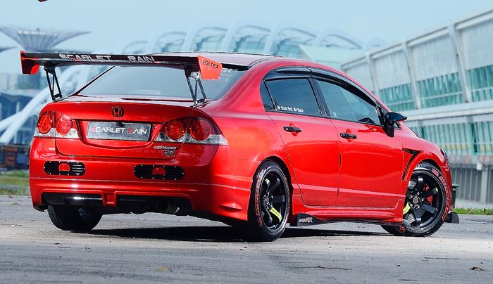 Tampilan belakang modifikasi Honda Civic 