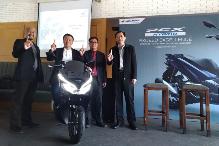 Astra Motor Jateng resmi luncurkan All New PCX Hybrid