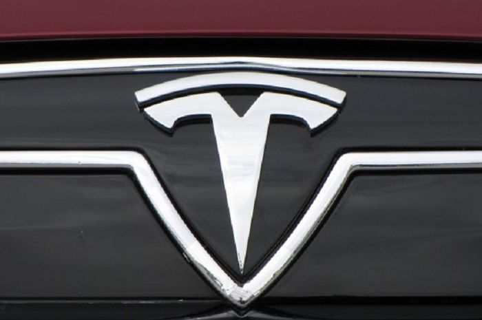 Tesla Logo