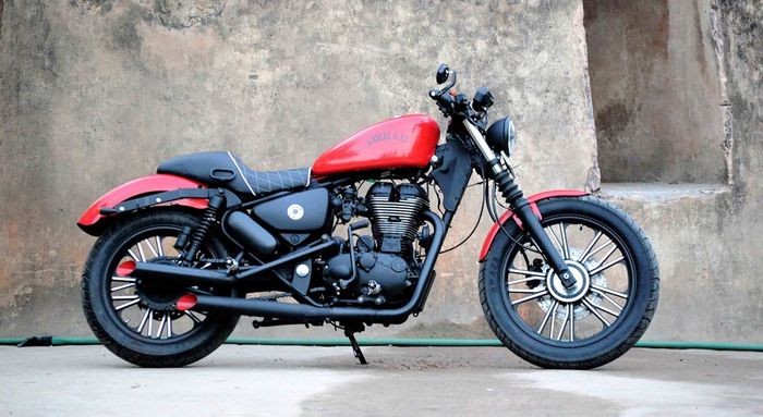 Royal Enfield Thunderbird 350 rasa Harley-Davidson besutan Puranam Design