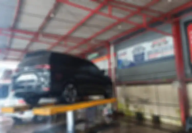 Mau Cuci Kolong Mobil Bekas Matik di Rumah? Waspadai Bagian Ini