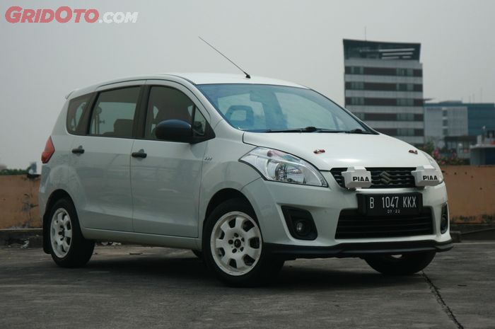 Suzuki Ertiga bergaya rally look 