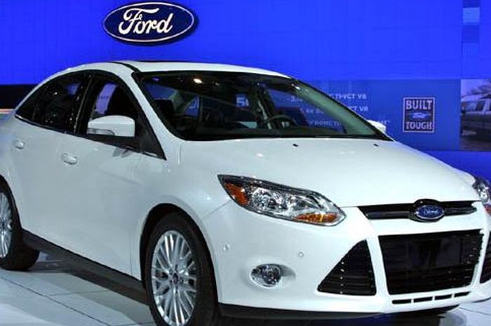 Ilustrasi. Ford Focus generasi ketiga versi sedan