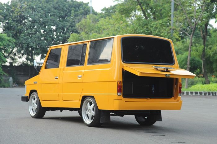  Modifikasi  Interior  Mobil  Kijang  Kapsul Arena Modifikasi 