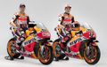 Tim MotoGP Repsol Honda Pamer Foto-foto Marc Marquez dan Jorge Lorenzo