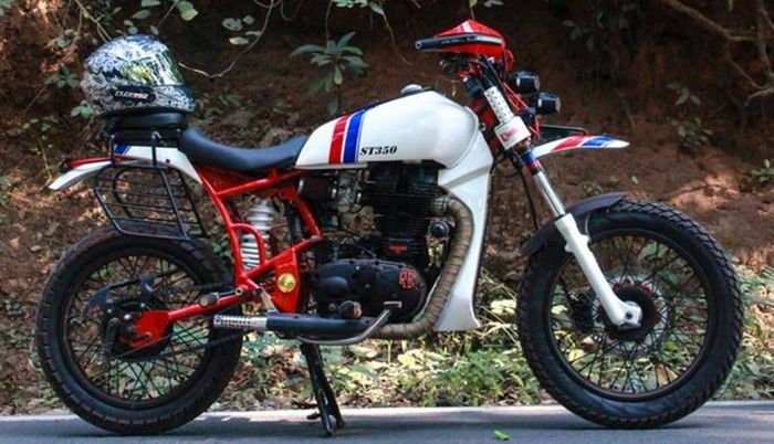 Royal Enfield Bullet Electra 350 custom scrambler-tracker dari Haldankar Custom