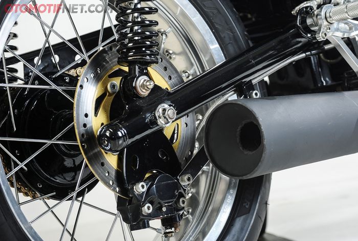 Rem belakang Byson yang aslinya teromol diganti jadi cakram