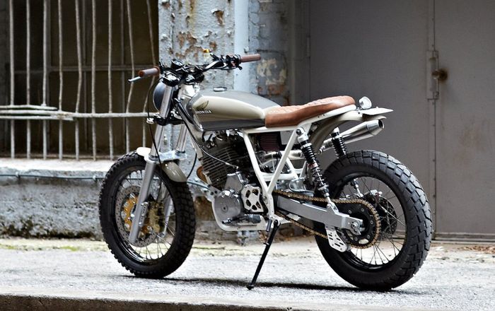 Honda XR650 custom besutan Daniel Peter