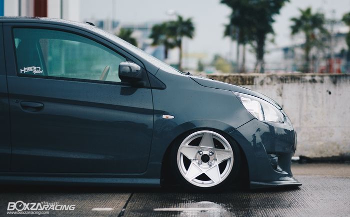 Mitsubishi Mirage pasang pelek ansiran 3sdm Performa ukuran 15x8 inci 