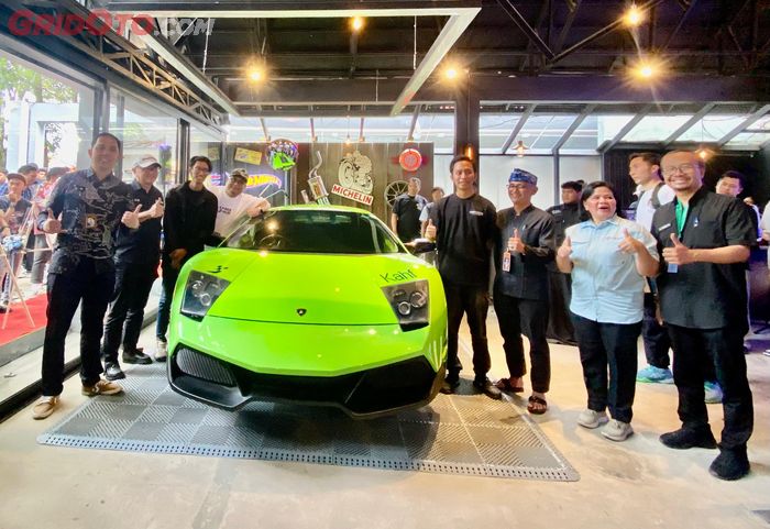 Garasi Drift yang meluncurkan Drift Bull Lamborghini Murcielago di IMX Hub
