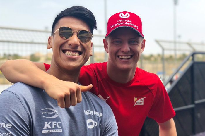 Sean Gelael dan Mick Schumacher pembalap tim Prema Racing di F2 2019