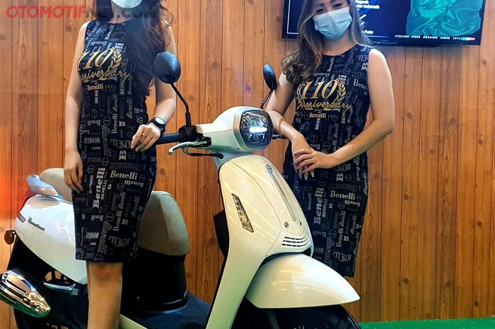 PT BMI meluncutkan Benelli Panarea di pameran otomotif di JiExpo Kemayoran, Jakarta, Minggu (18/4/2021)